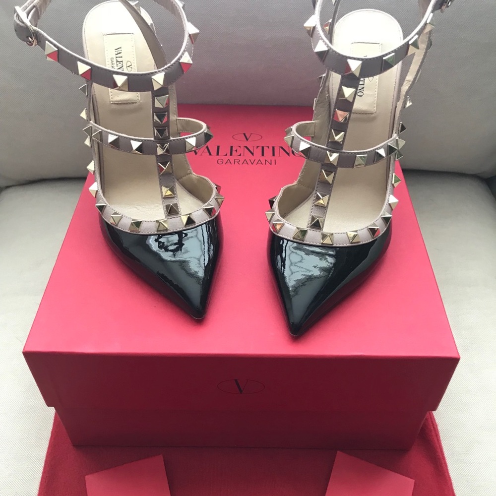 Valentino Garavani Shoes Rockstud size 38